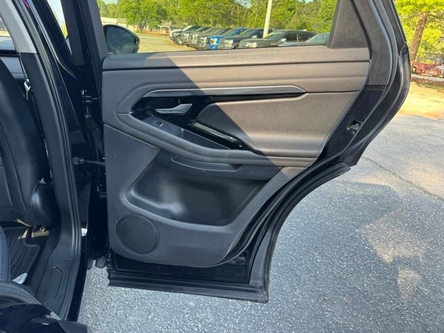 Used 2020 Land Rover Range Rover Evoque S image 12