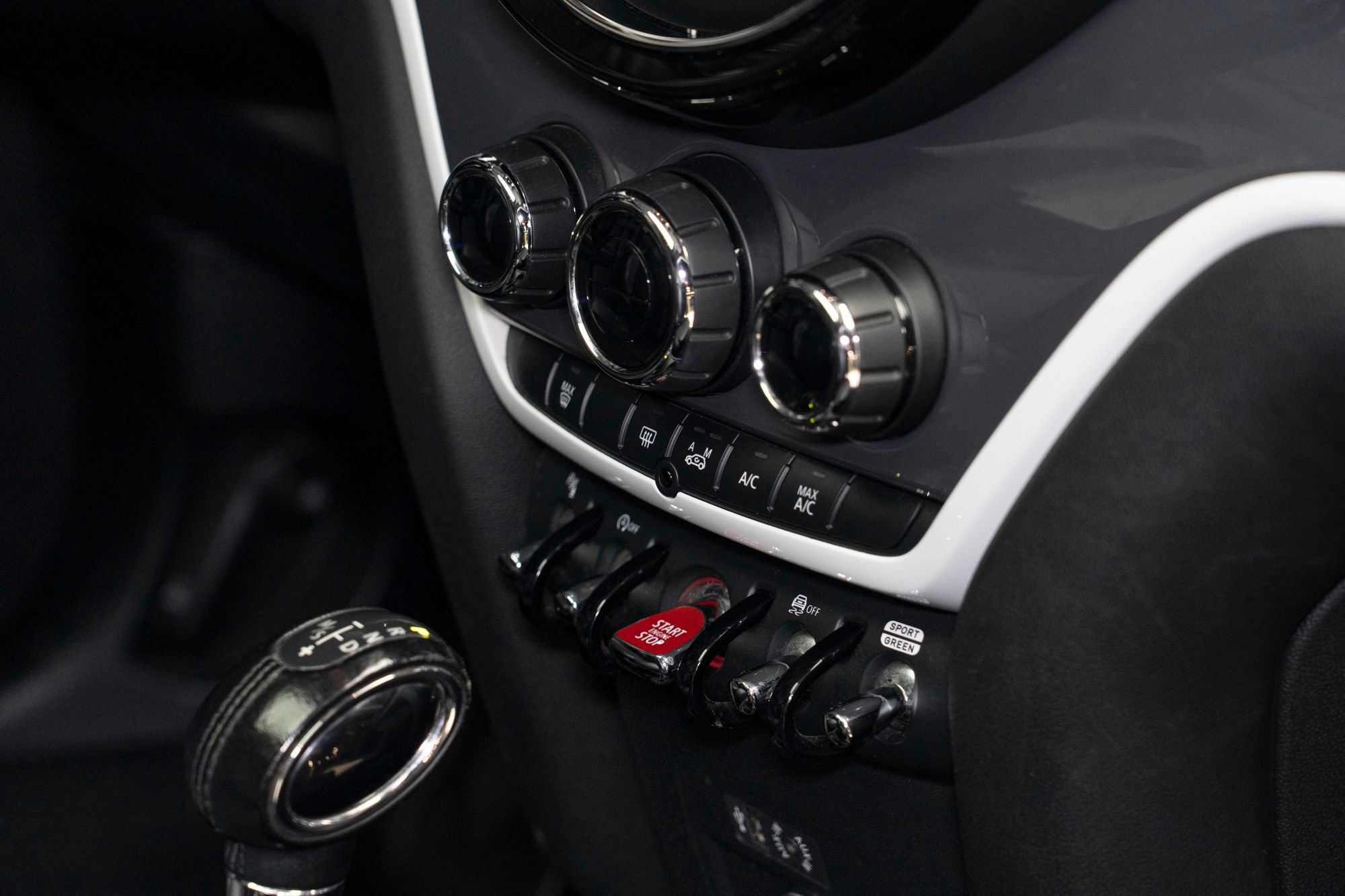 Used 2018 MINI Cooper Countryman S FWD image 29
