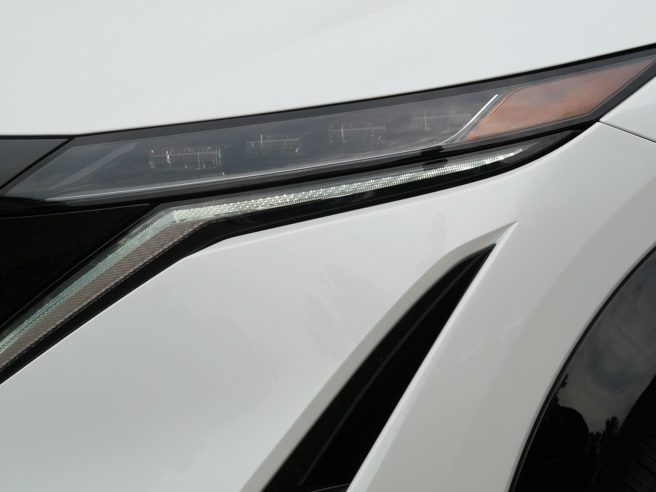 Certified 2024 Nissan Ariya AWD image 16