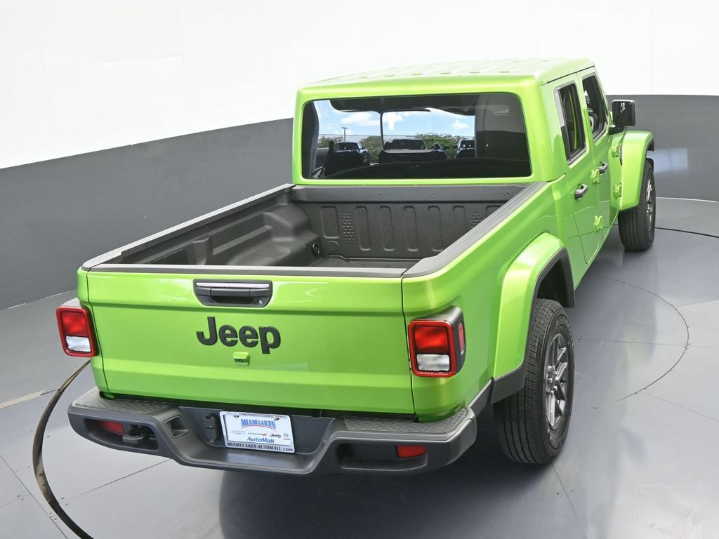 Used 2025 Jeep Gladiator Sport AWD/4WD image 45