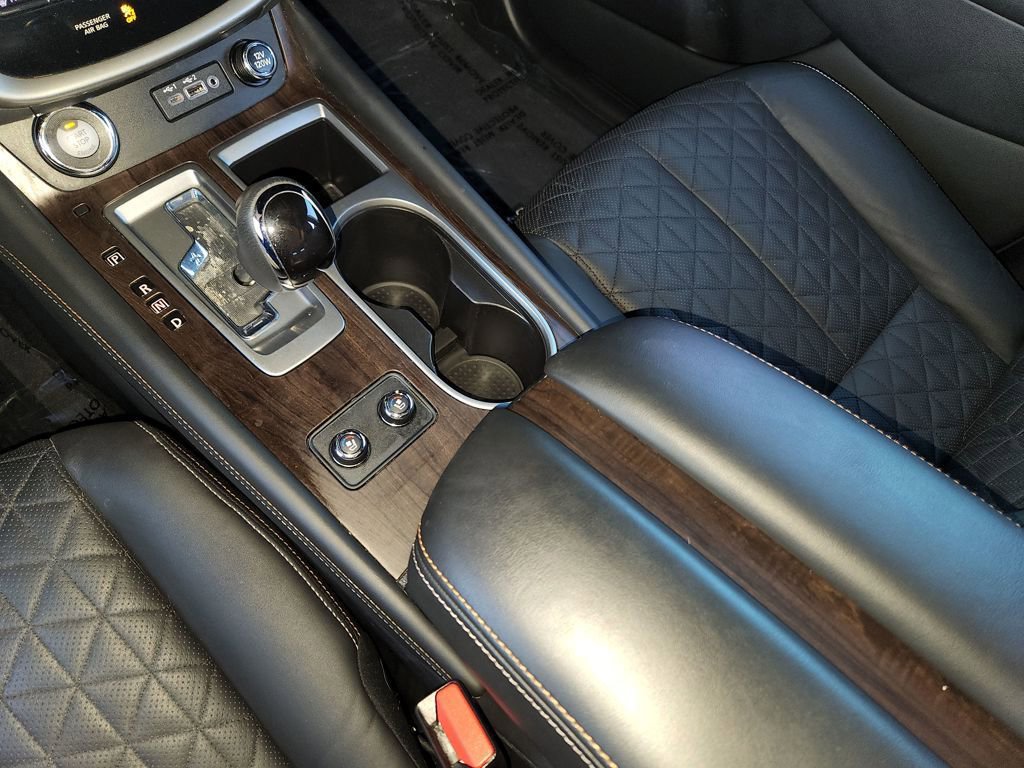 Certified 2021 Nissan Murano Platinum w/ Cargo Package image 24