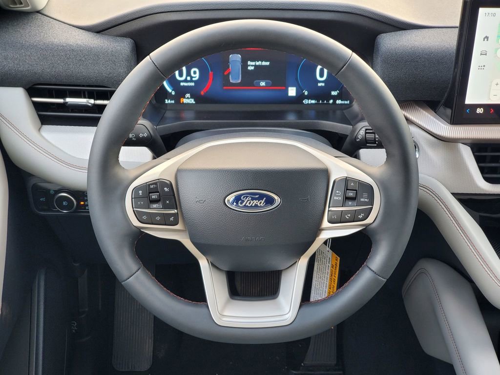 New 2026 Ford Explorer Active w/ Active Comfort Package image 27