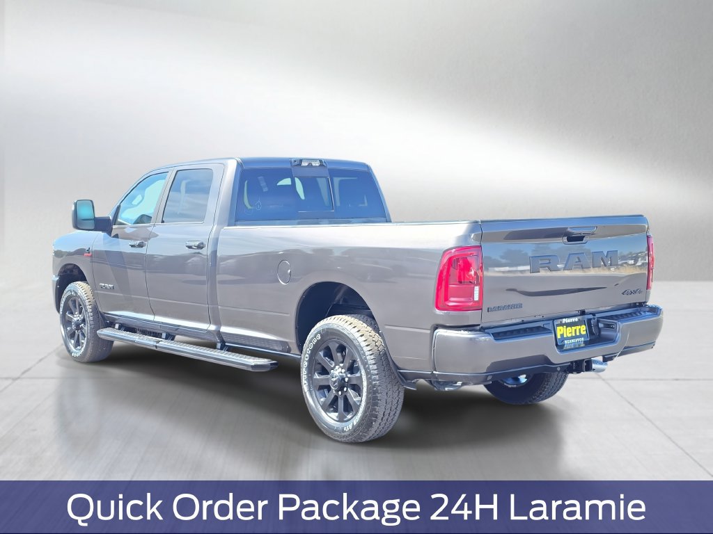 New 2026 RAM 2500 Laramie AWD/4WD image 4