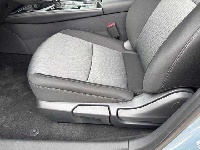 New 2026 Nissan Sentra SV w/ SV Convenience Package FWD image 20