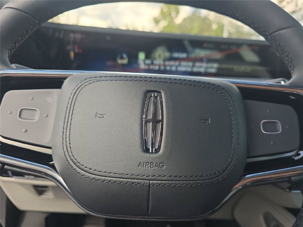 New 2026 Lincoln Nautilus Premier w/ Equipment Group 102A AWD/4WD image 21