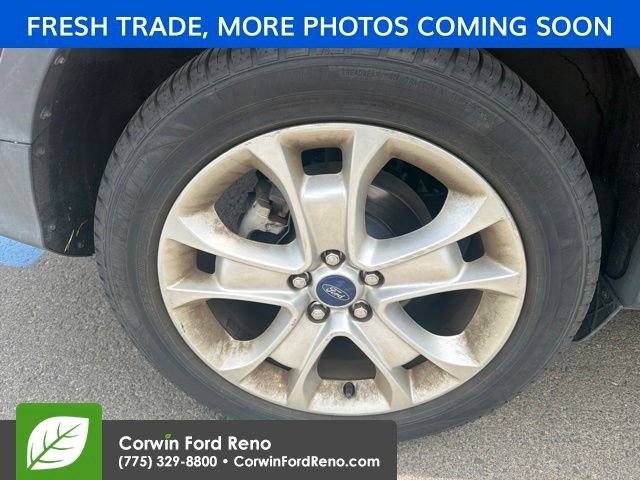 Used 2016 Ford Escape Titanium w/ Equipment Group 301A AWD/4WD image 17