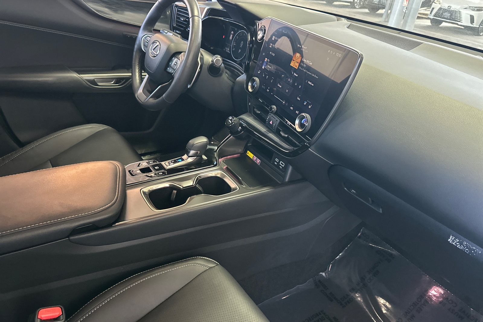 Used 2024 Lexus NX 350 AWD w/ Vision Package image 34