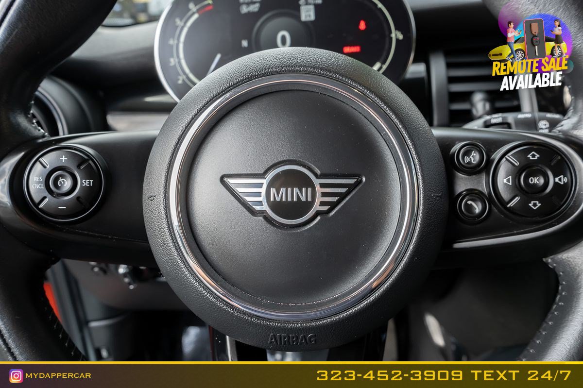 Used 2021 MINI Cooper 2-Door Hardtop w/ 6.5" Touchscreen Package FWD image 22