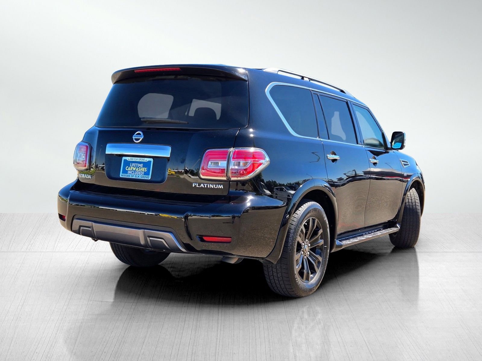 Used 2020 Nissan Armada Platinum AWD/4WD image 4