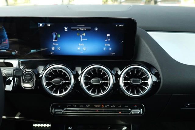 Certified 2025 Mercedes-Benz GLA 35 AMG 4MATIC image 14