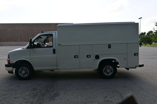 New 2026 Chevrolet Express 3500 w/ Power Convenience Package RWD image 10