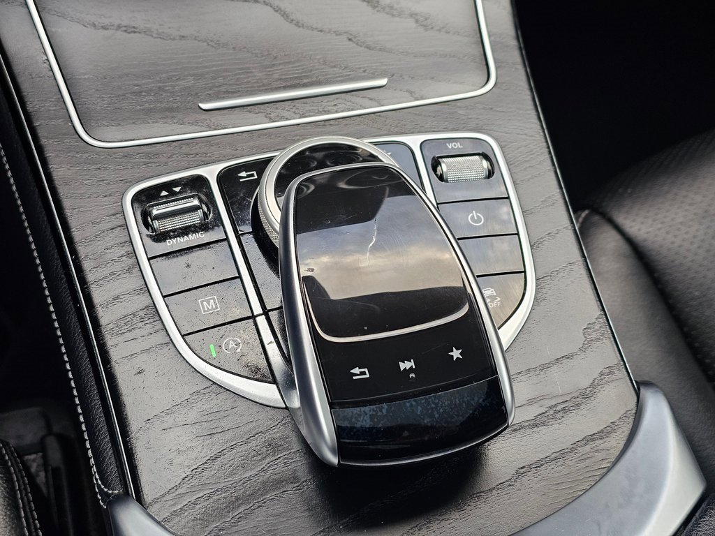 Used 2018 Mercedes-Benz GLC 300 4MATIC image 19