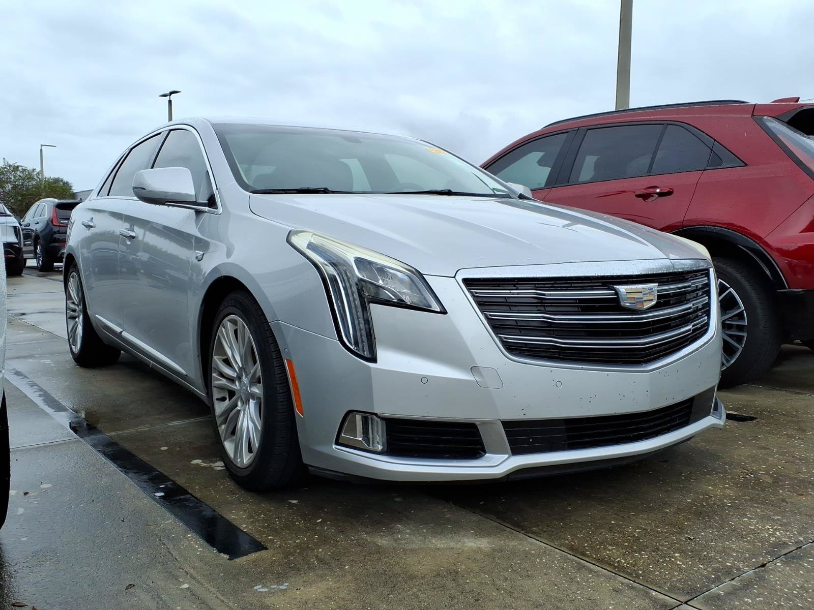 Used 2019 Cadillac XTS Luxury FWD image 3