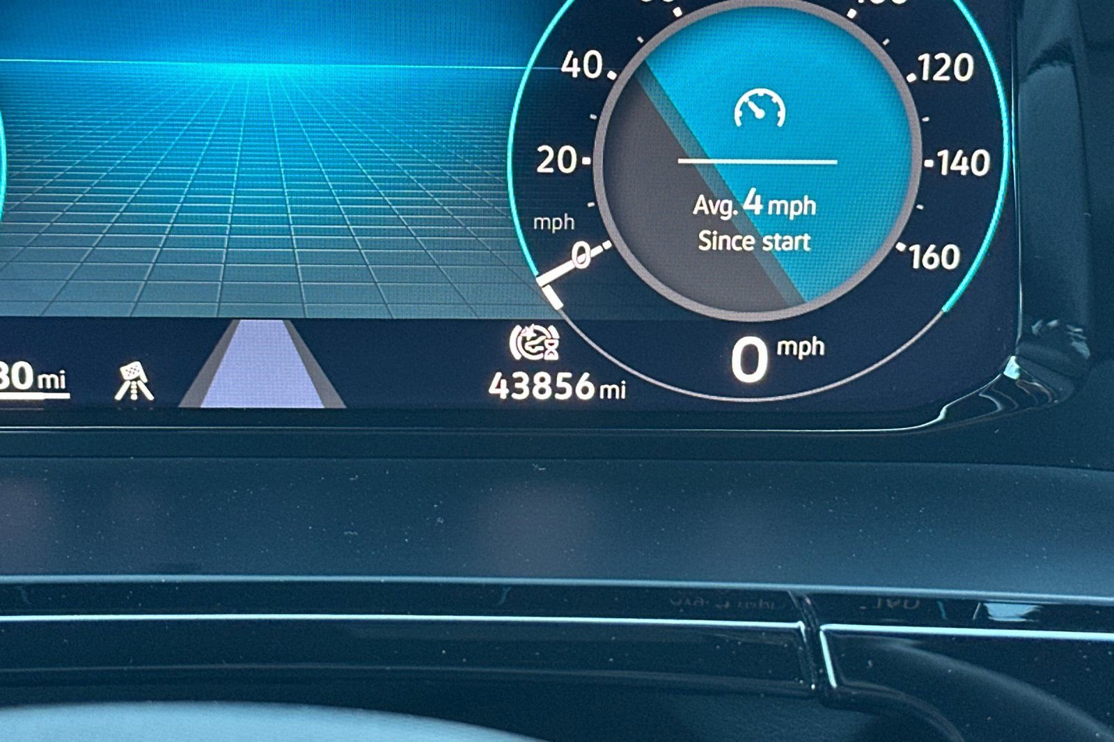 Used 2024 Volkswagen Atlas Cross Sport SE image 30