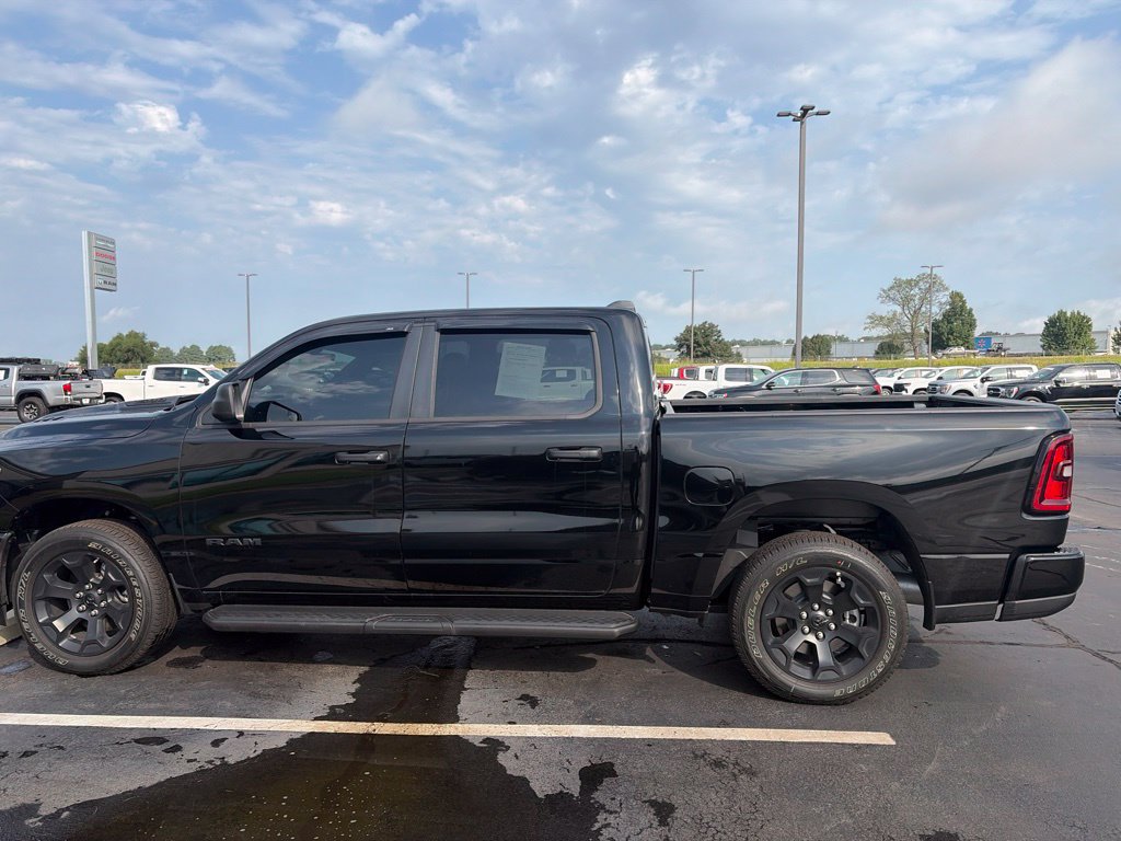 Used 2026 RAM 1500 Express AWD/4WD image 13