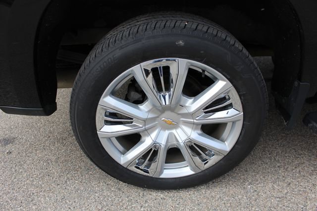 Used 2023 Chevrolet Silverado 1500 High Country w/ Technology Package image 58