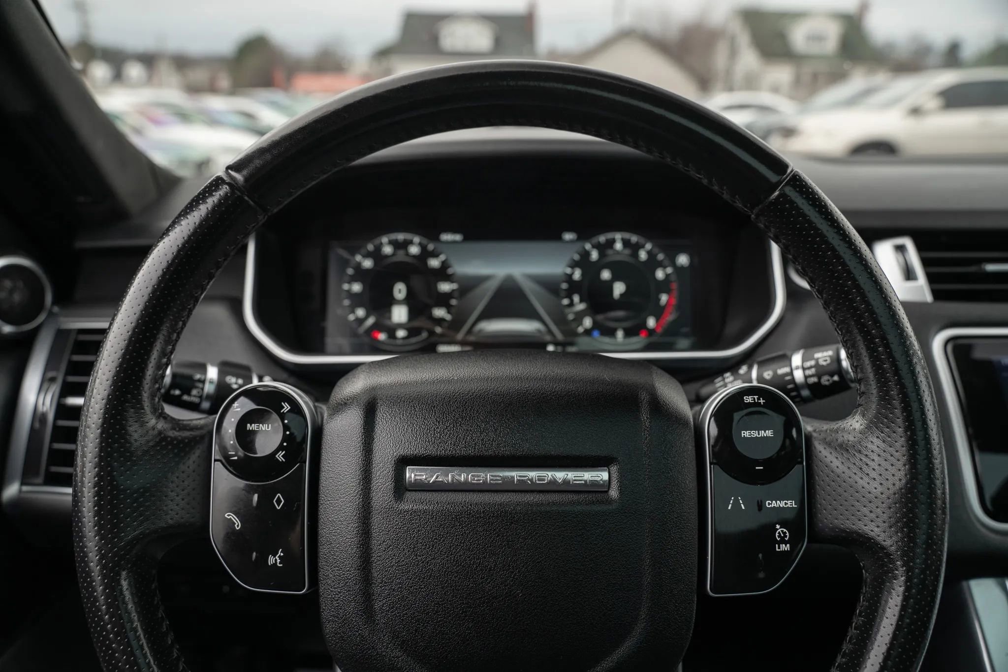 Used 2018 Land Rover Range Rover Sport SE image 21