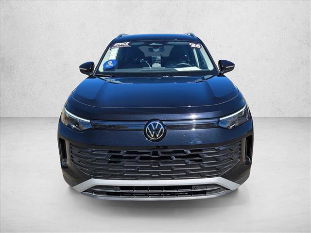 Used 2026 Volkswagen Tiguan S FWD image 2