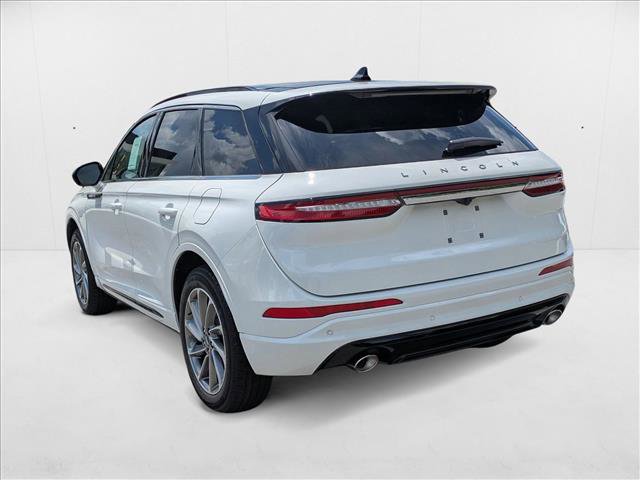 New 2025 Lincoln Corsair Grand Touring image 2