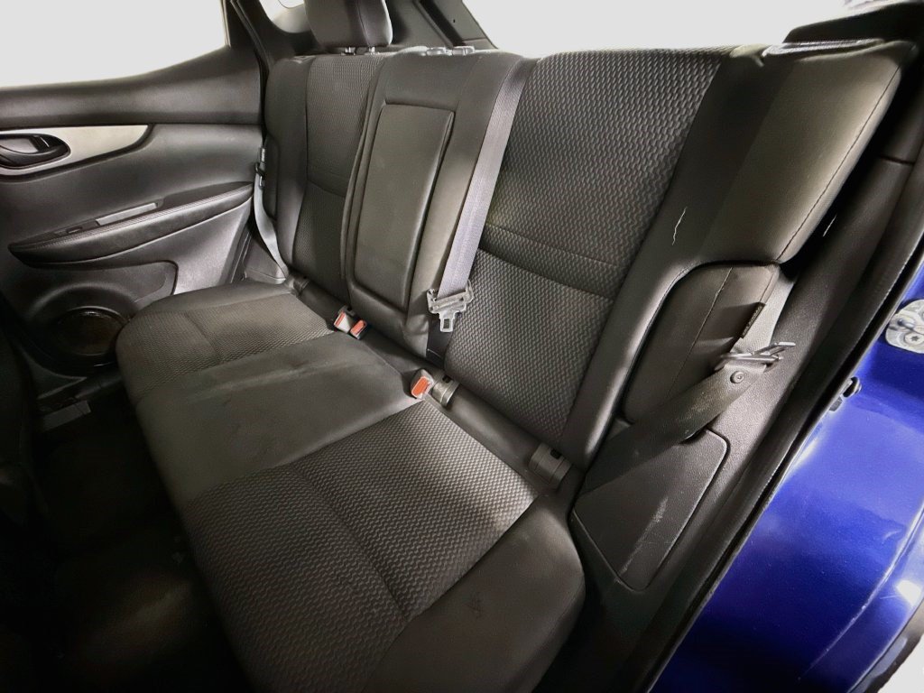Used 2020 Nissan Rogue Sport S w/ Appearance Package FWD image 23