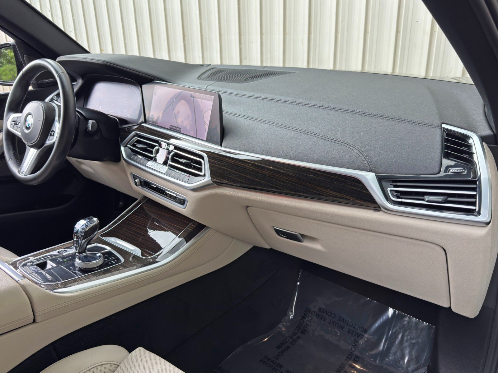 Used 2020 BMW X5 sDrive40i w/ M Sport Package RWD image 12