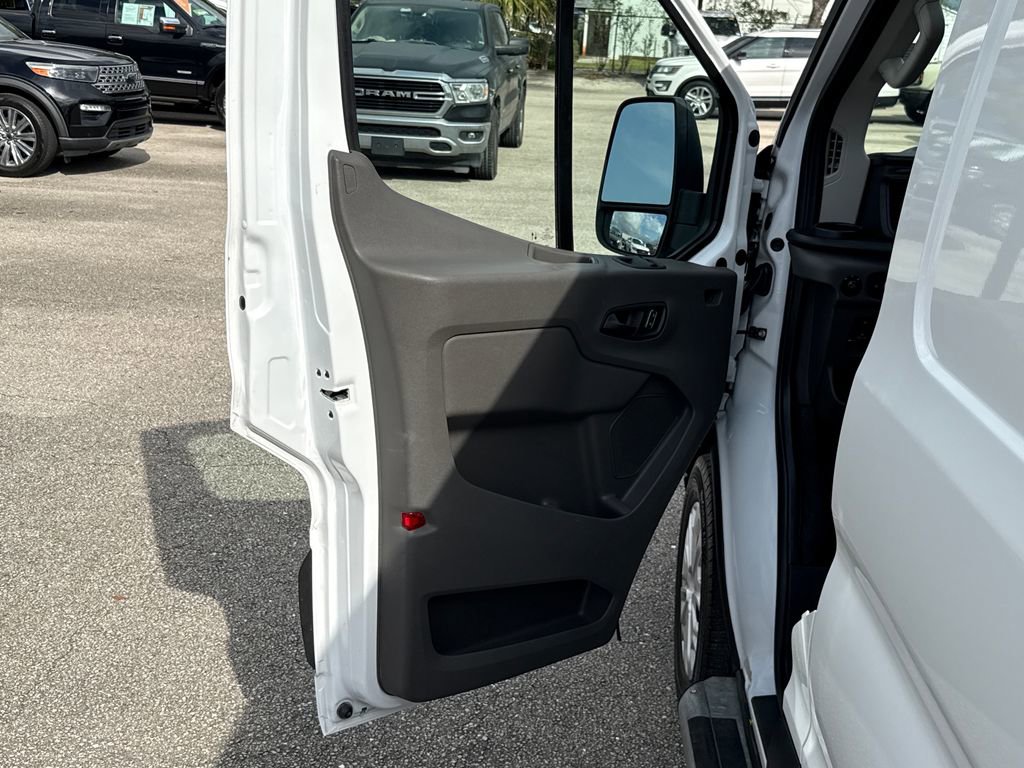 Used 2024 Ford Transit 250 Low Roof w/ Exterior Upgrade Package image 9