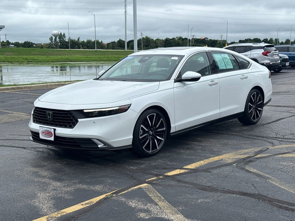 Certified 2024 Honda Accord Touring image 7