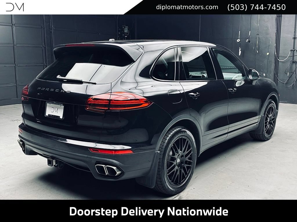 Used 2015 Porsche Cayenne Turbo AWD/4WD image 7