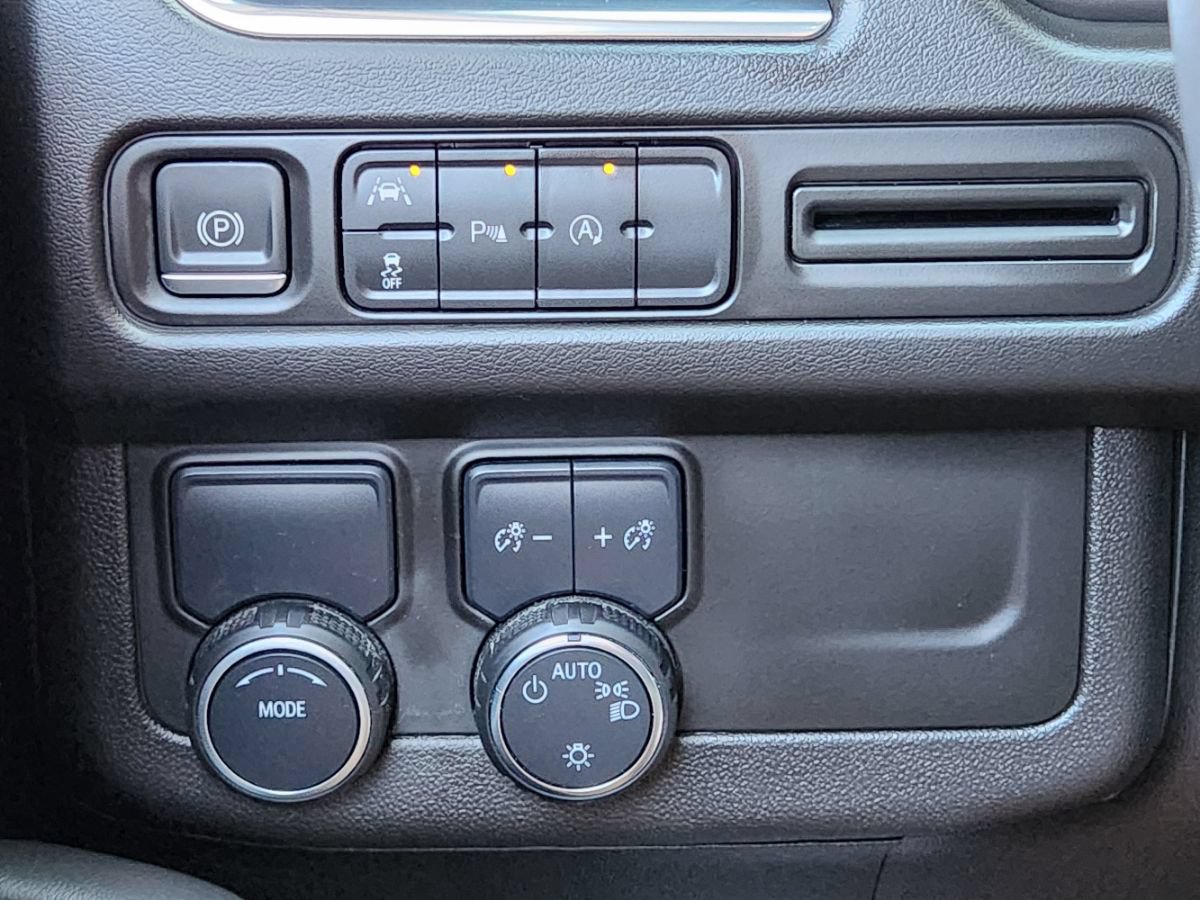 Used 2023 Chevrolet Tahoe RST RWD image 36