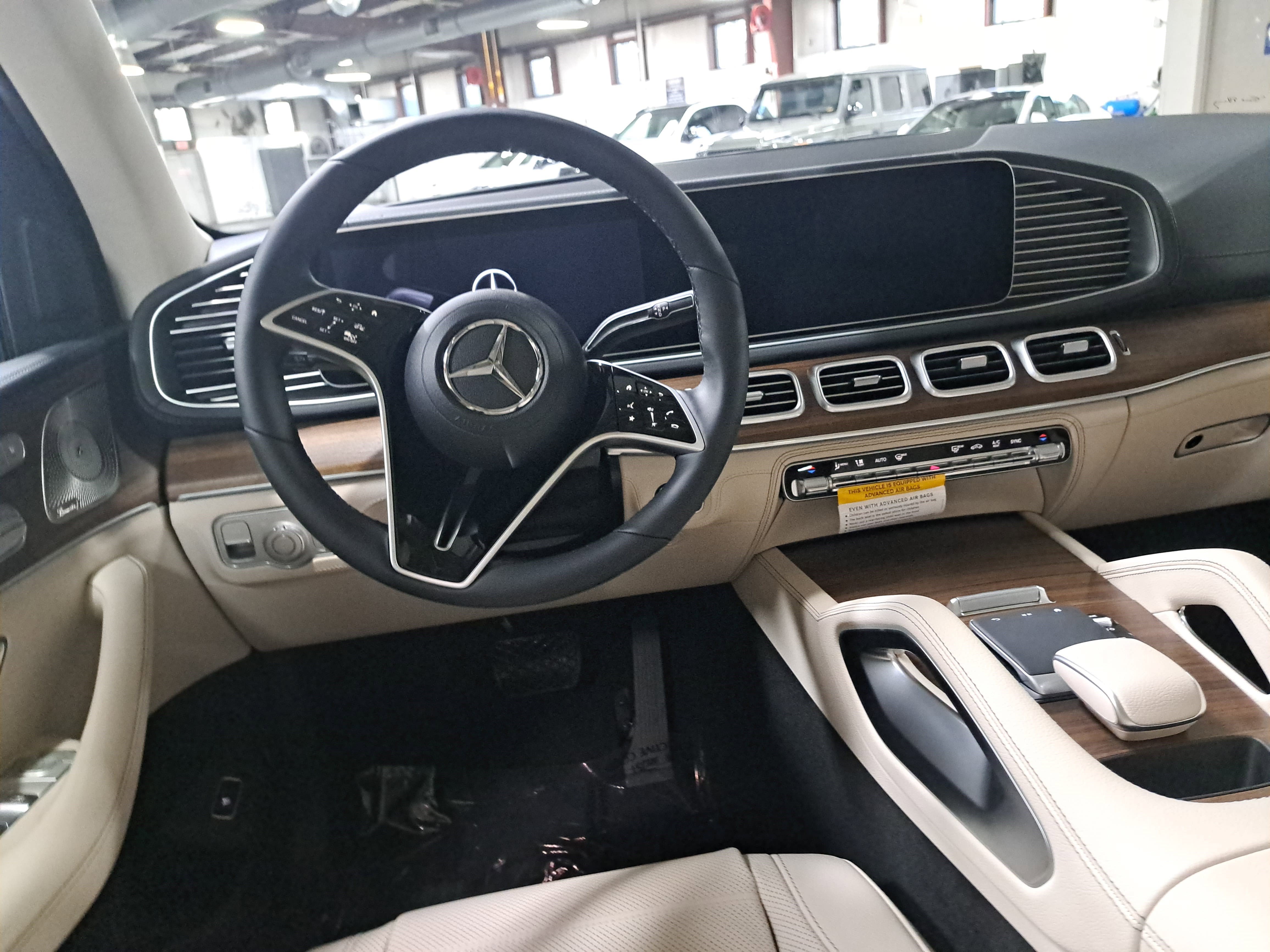 New 2026 Mercedes-Benz GLE 450 4MATIC image 16