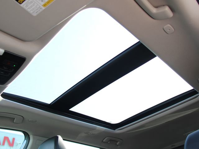 Certified 2023 Nissan Rogue SV w/ SV Premium B Package FWD image 21
