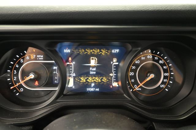 Used 2024 Jeep Gladiator Sport AWD/4WD image 14