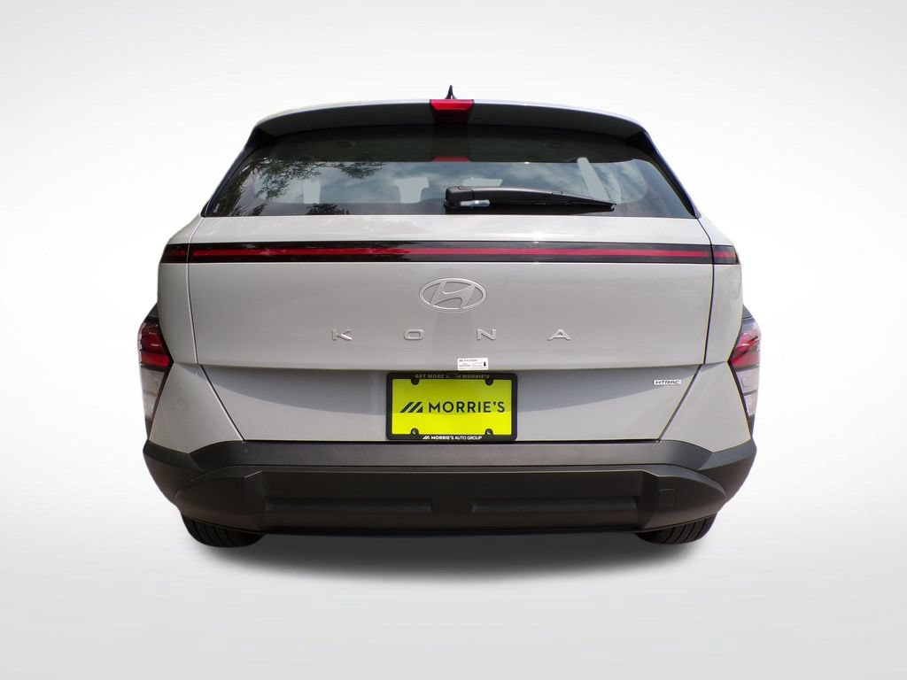 Certified 2026 Hyundai Kona SE AWD/4WD image 4