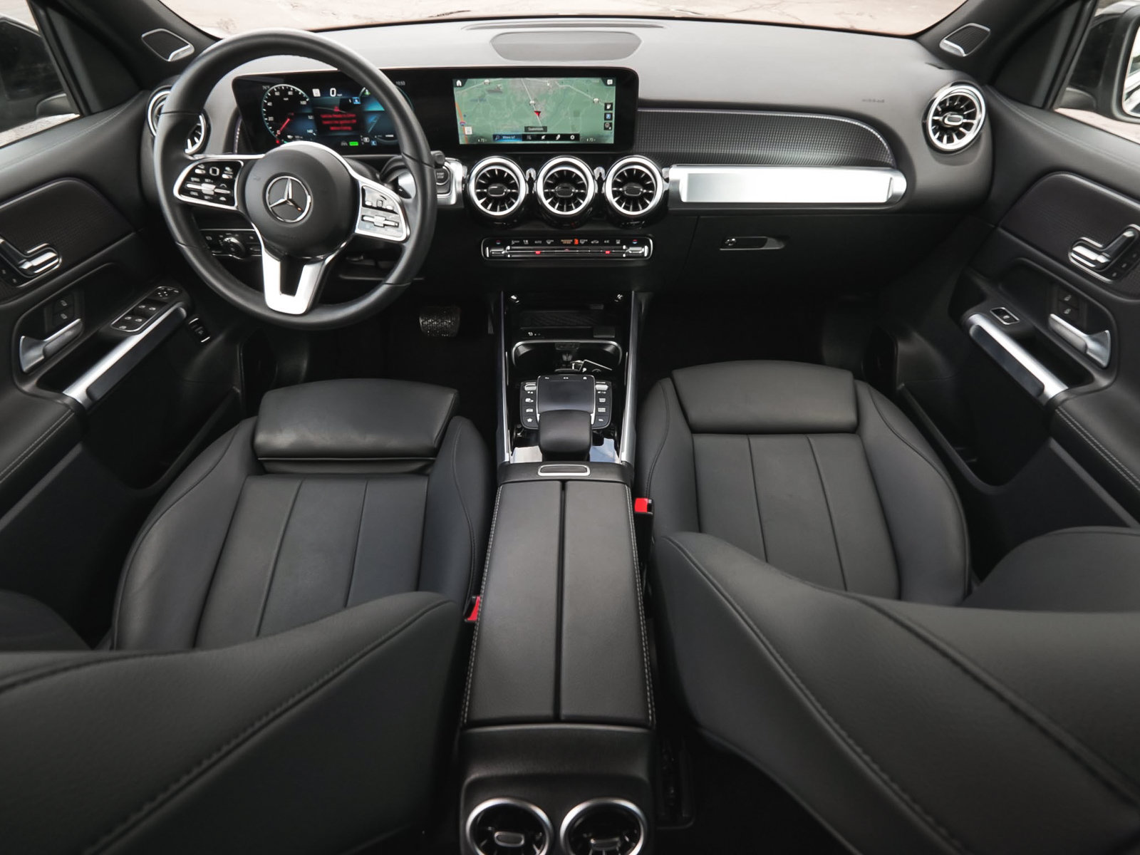 Used 2023 Mercedes-Benz EQB 300 4MATIC w/ Pinnacle Package image 43
