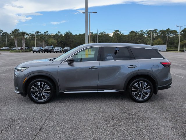 Used 2026 INFINITI QX60 Luxe w/ Cargo Package FWD image 7