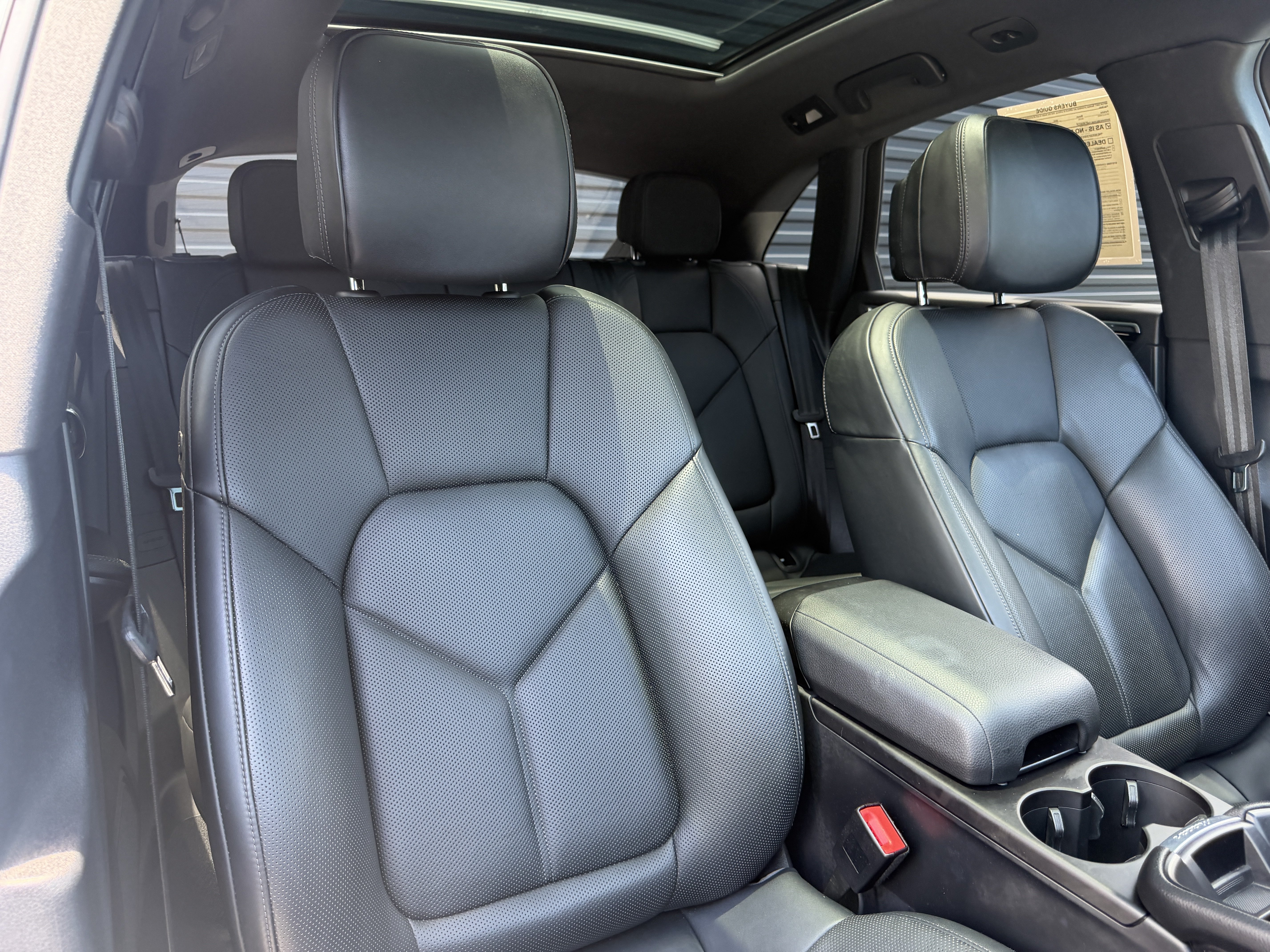 Certified 2023 Porsche Macan S AWD/4WD image 20