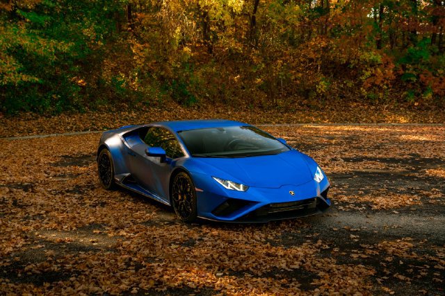 Used 2022 Lamborghini Huracan EVO RWD image 29