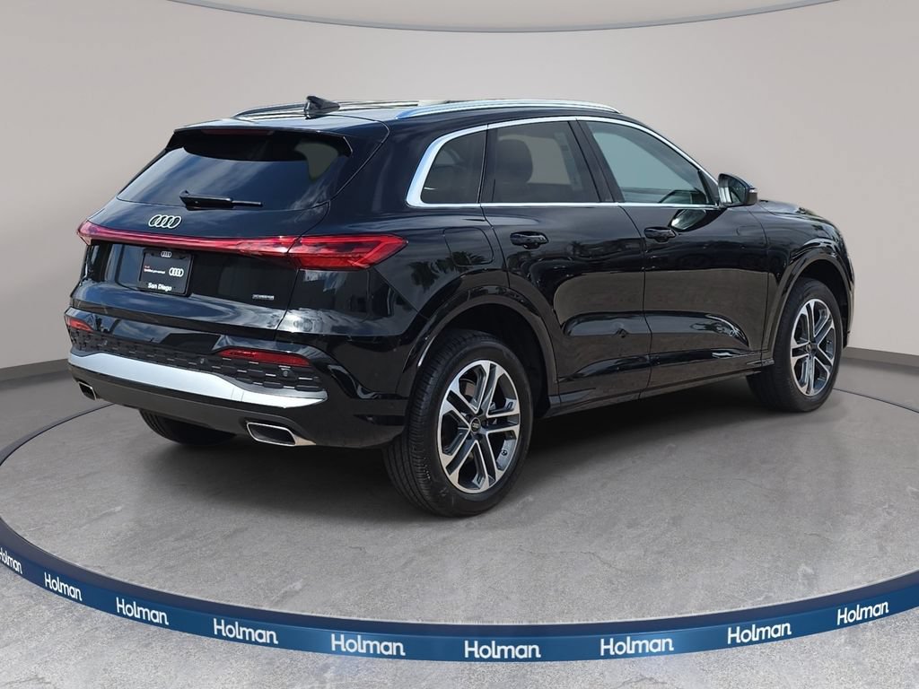 Certified 2025 Audi Q5 Premium w/ Convenience Package AWD/4WD image 6