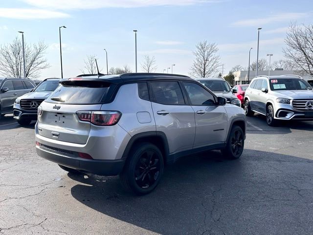 Used 2020 Jeep Compass Latitude image 9