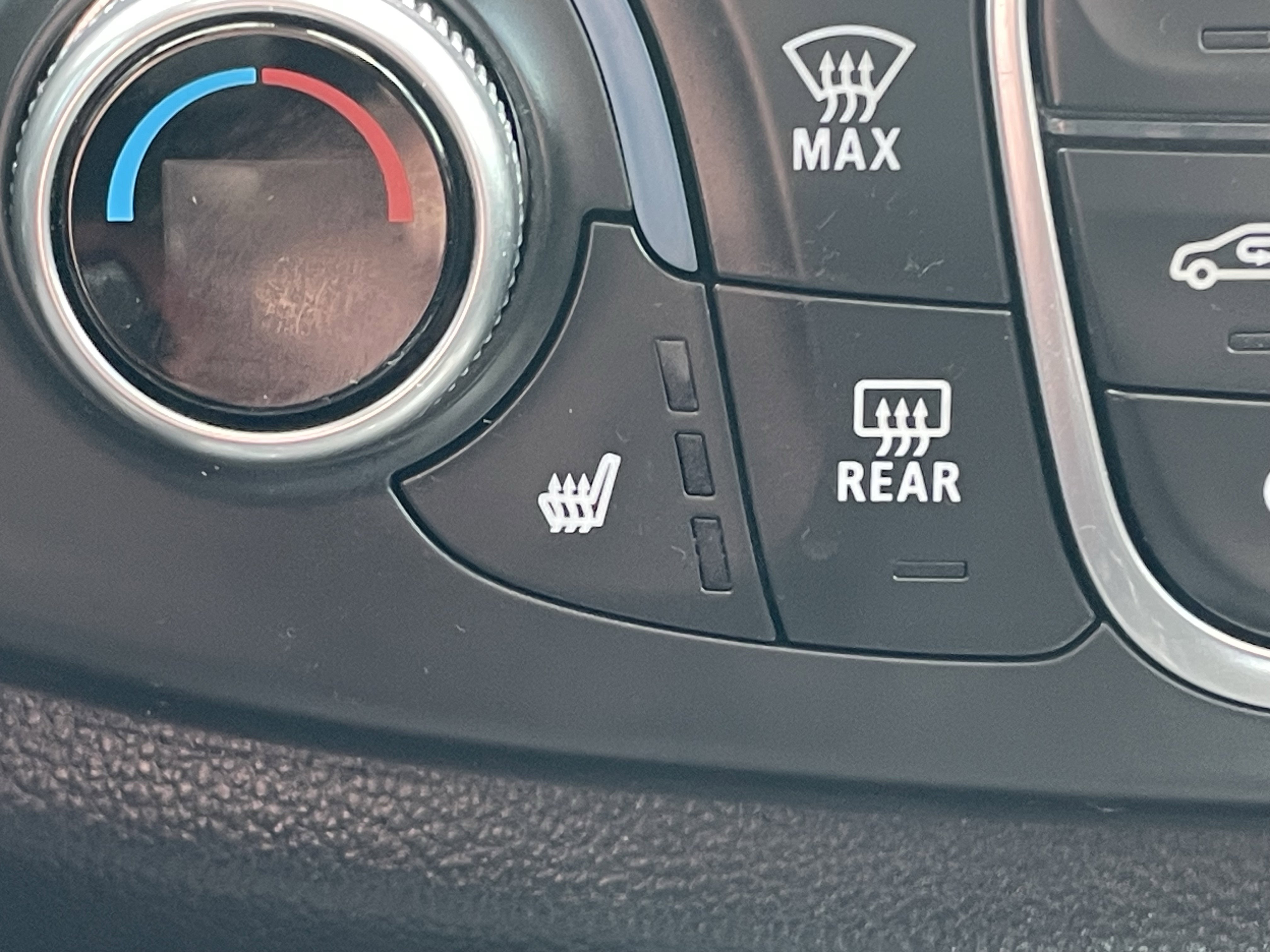 Used 2019 Chevrolet Traverse RS w/ LPO, 'HIT The Road' Package AWD/4WD image 24