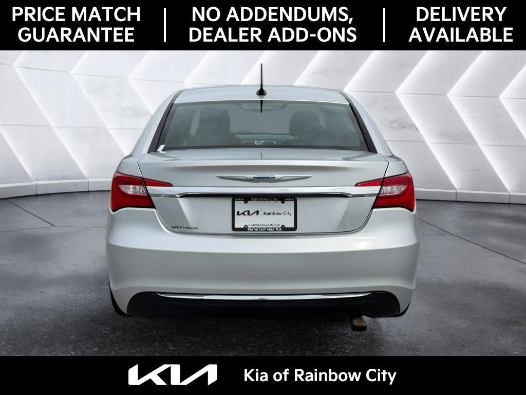 Used 2011 Chrysler 200 LX FWD image 6