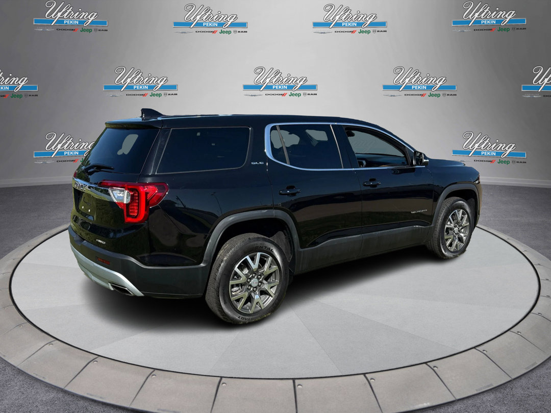 Used 2023 GMC Acadia SLE image 3