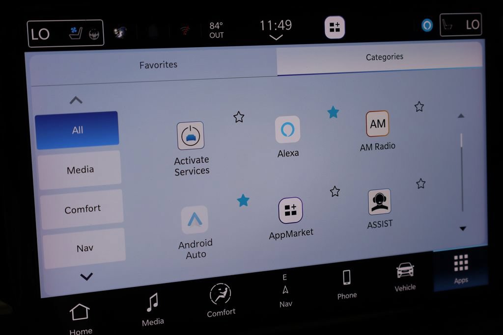 Used 2025 Chrysler Pacifica Limited FWD image 23
