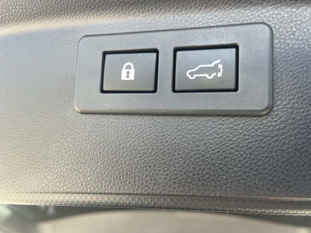 Used 2020 Subaru Forester Limited w/ Popular Package #3 image 24