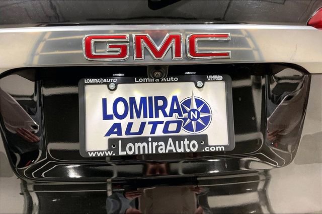 Used 2023 GMC Acadia SLE w/ LPO, Black Accent Package image 24