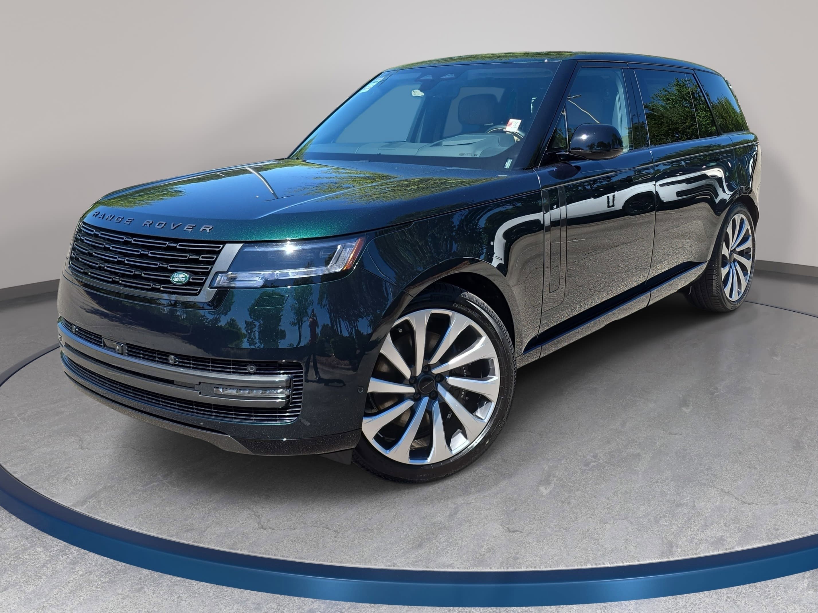 New 2026 Land Rover Range Rover Long Wheelbase Autobiography AWD/4WD image 1