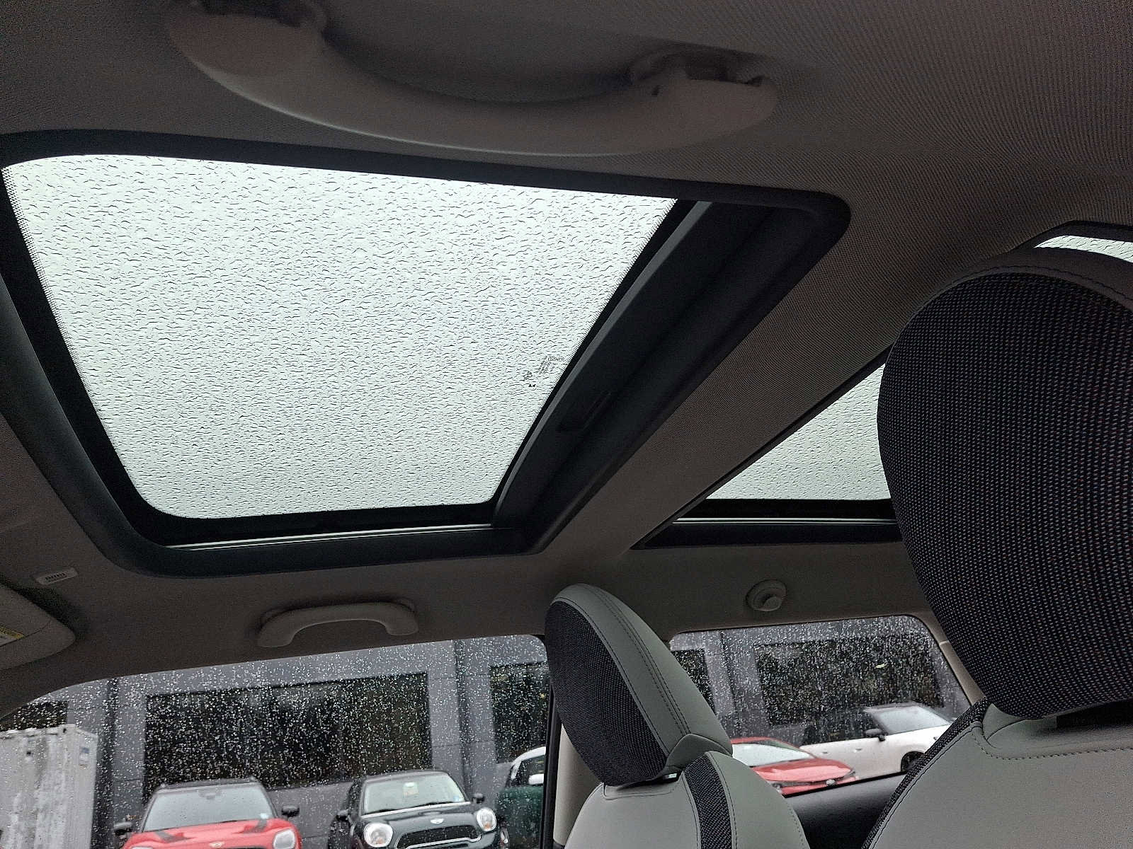 Used 2025 MINI Cooper 2-Door Hardtop image 14