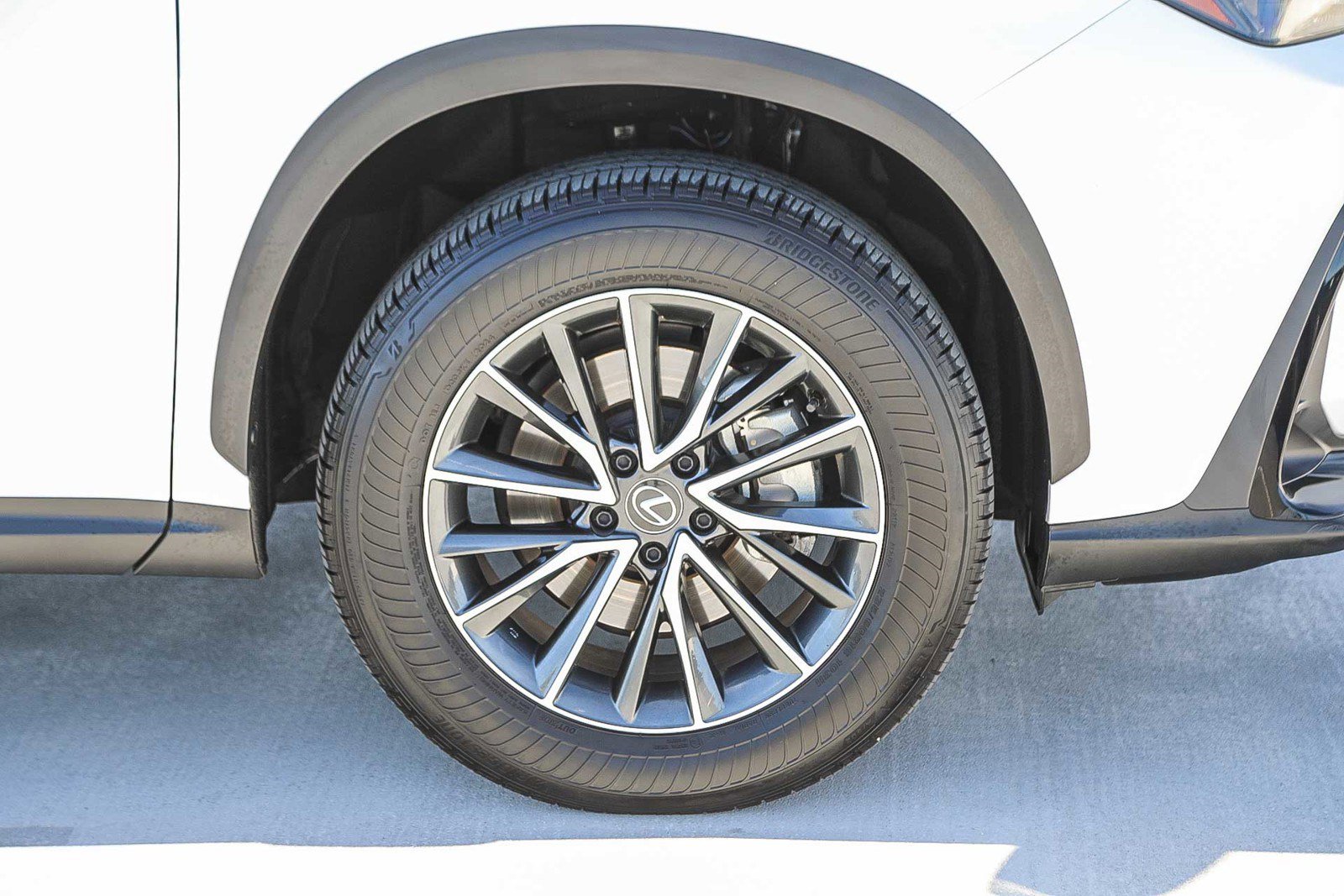 Used 2025 Lexus NX 250 FWD image 10