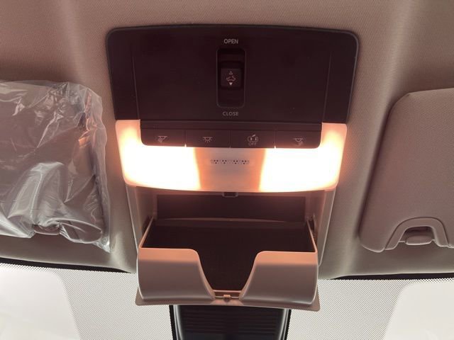 New 2025 Nissan Altima 2.5 SR w/ SR Premium Package image 37