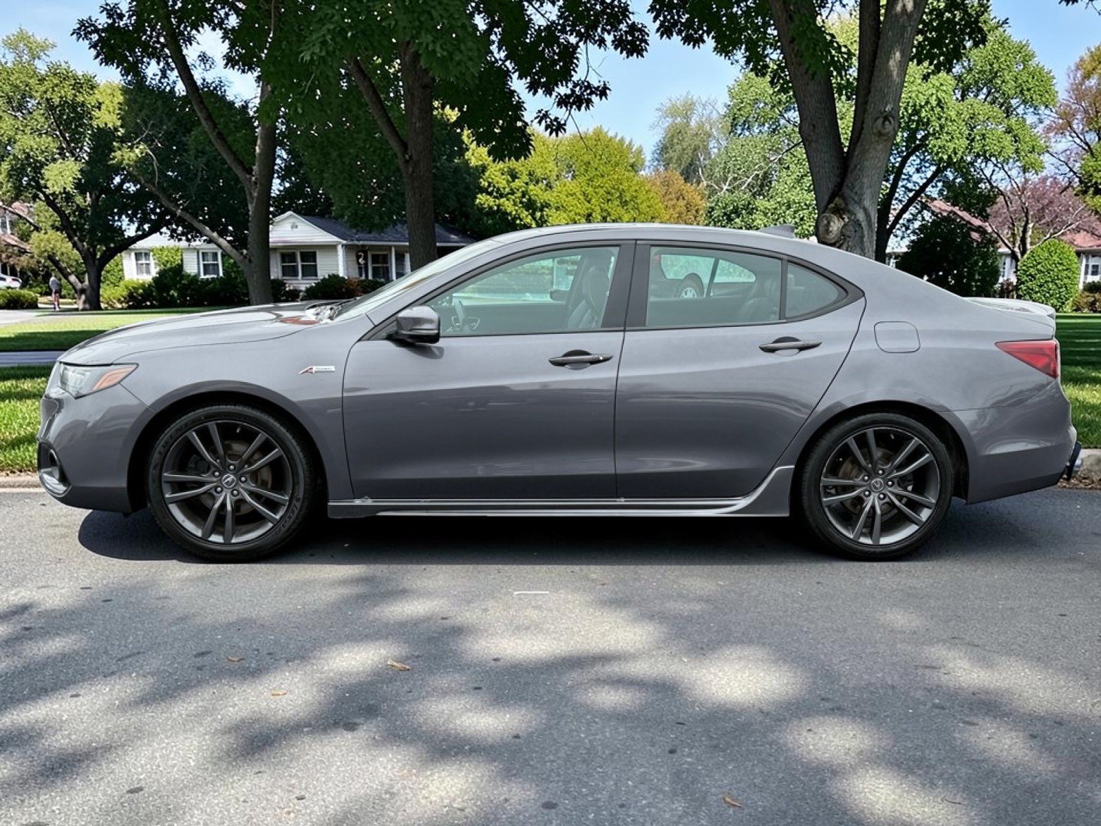 Used 2019 Acura TLX w/ Technology & A-SPEC Pkg FWD image 8
